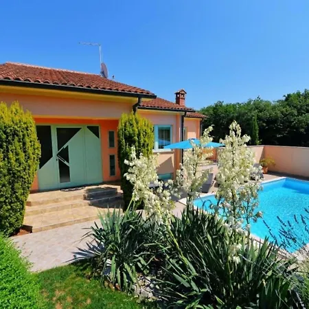 Holiday home Steffani In Kapelica- Istrien Mit Pool By Interhome *