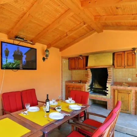 Steffani In Kapelica- Istrien Mit Pool By Interhome Holiday home Labin (Istria)