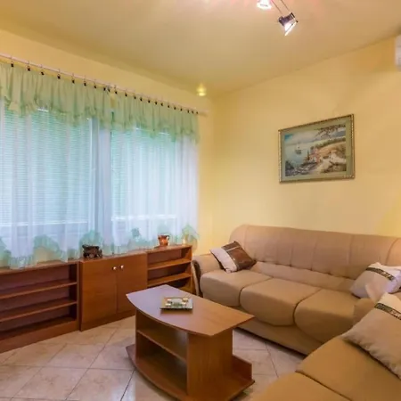 펜션 Steffani In Kapelica- Istrien Mit Pool By Interhome *